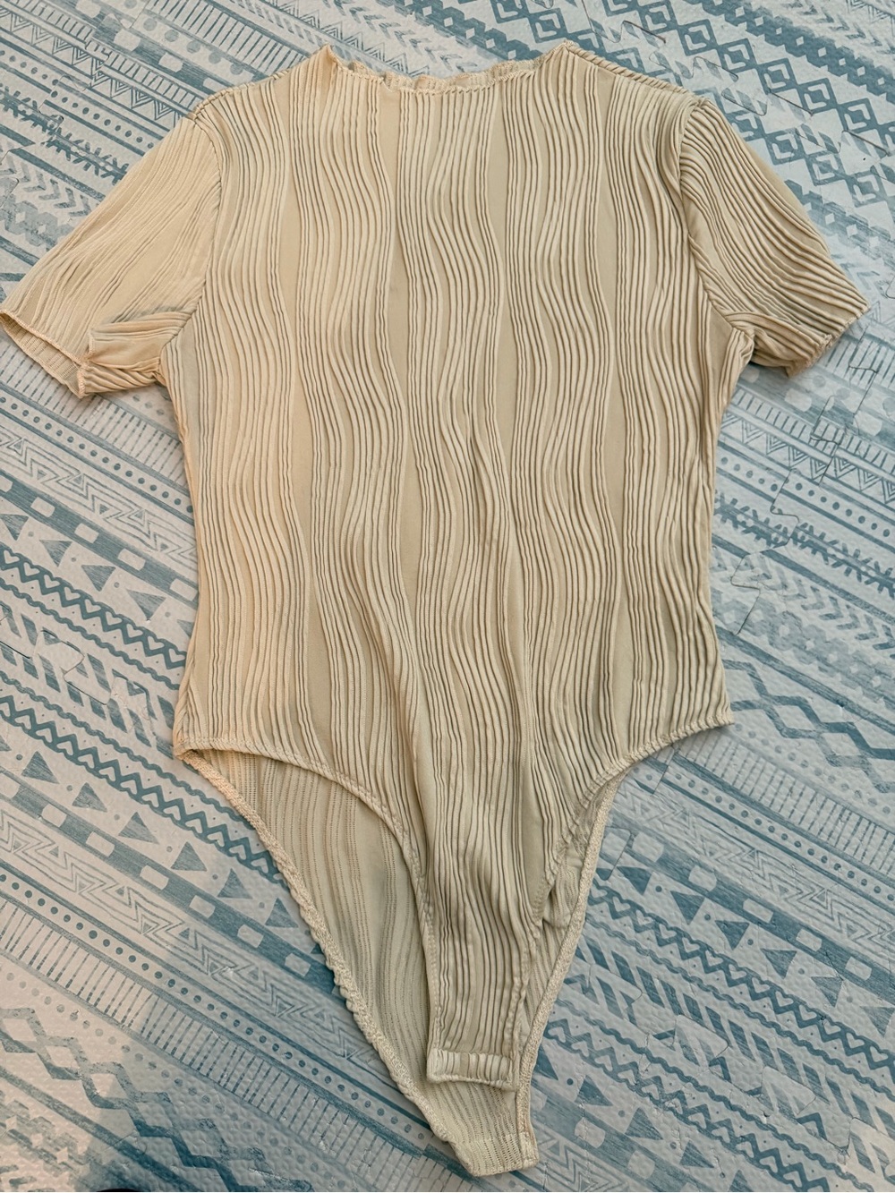 Women’s Cream Ribbed Short-Sleeve One-Piece Bodysuit